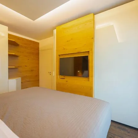 Venice New Luxury Penthouse - Free Parking And Roof Terrace