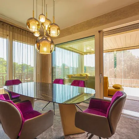 Venice New Luxury Penthouse - Free Parking And Roof Terrace Apartment