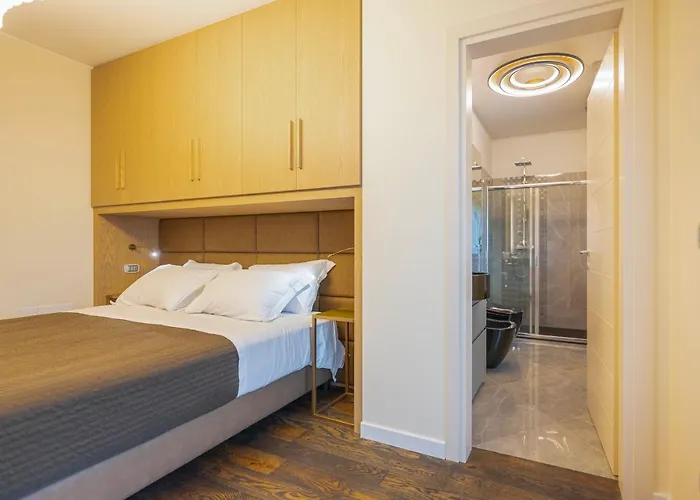 Venice New Luxury Penthouse - Free Parking And Roof Terrace Apartament