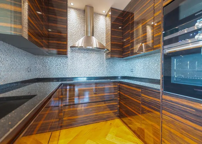 Venice New Luxury Penthouse - Free Parking And Roof Terrace Mestre