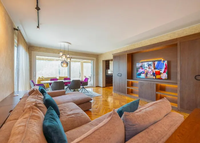 Venice New Luxury Penthouse - Free Parking And Roof Terrace *