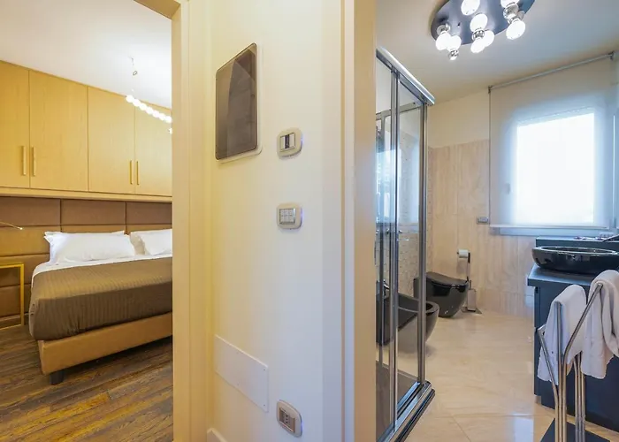 Apartament Venice New Luxury Penthouse - Free Parking And Roof Terrace Mestre